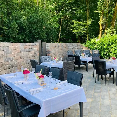 Wiesengrund Business & Boutique Hotel 3*