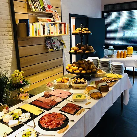Wiesengrund Business & Boutique فندق