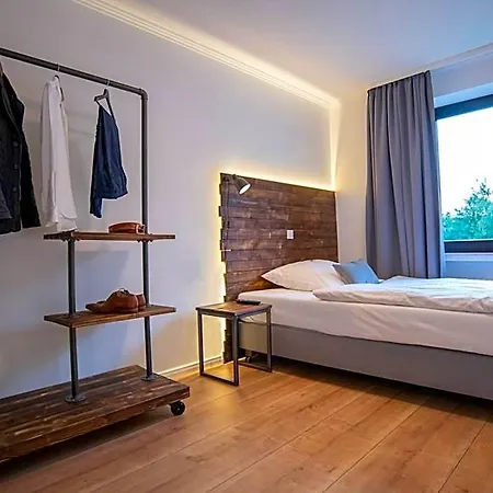 Wiesengrund Business & Boutique فندق
